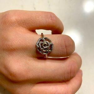 Pandora Ring